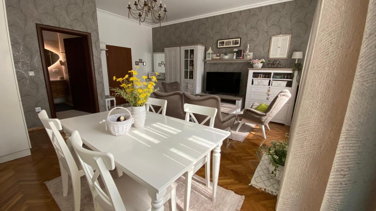 Old Town Apartment Ana سيبيو المظهر الخارجي الصورة